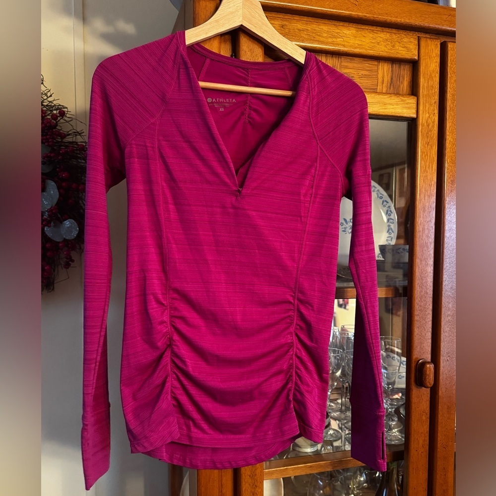 Athleta Women's Fuchsia Long Sleeve half zip Top XS